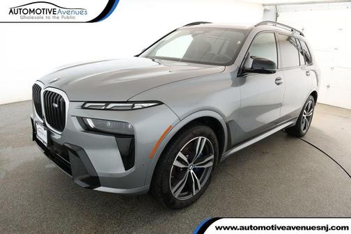 2025 BMW X7 M60i
