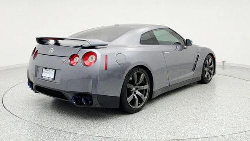 2010 Nissan GT-R Premium
