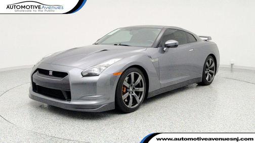 2010 Nissan GT-R Premium