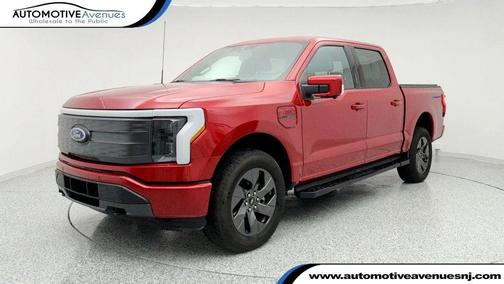 2022 Ford F-150 Lightning LARIAT