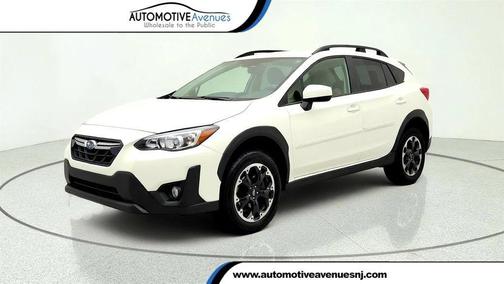 Crystal White Pearl 2021 Subaru Crosstrek Premium