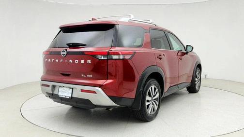 2024 Nissan Pathfinder SL 4WD
