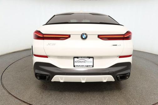 2024 BMW X6 xDrive40i