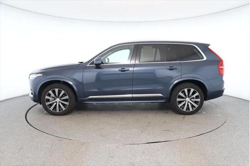 2024 Volvo XC90 B5 Core Bright Theme