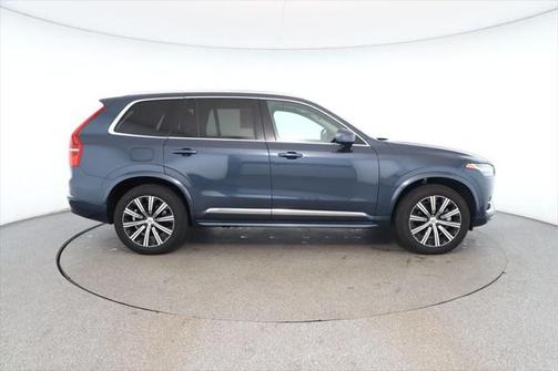 2024 Volvo XC90 B5 Core Bright Theme