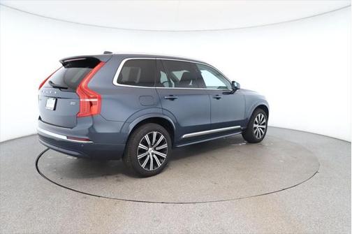 2024 Volvo XC90 B5 Core Bright Theme