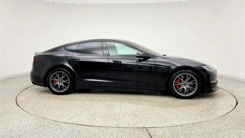 2023 Tesla Model S Plaid