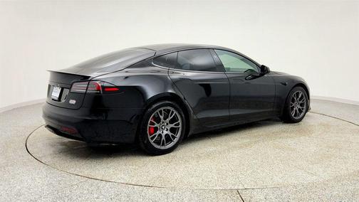 2023 Tesla Model S Plaid