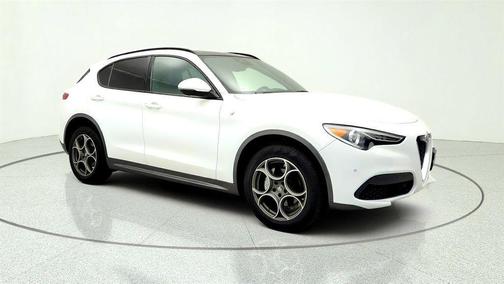 Alfa White 2022 Alfa Romeo Stelvio Ti