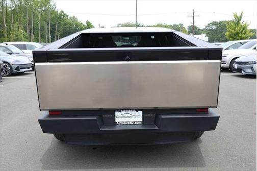 2024 Tesla Cybertruck All-Wheel Drive