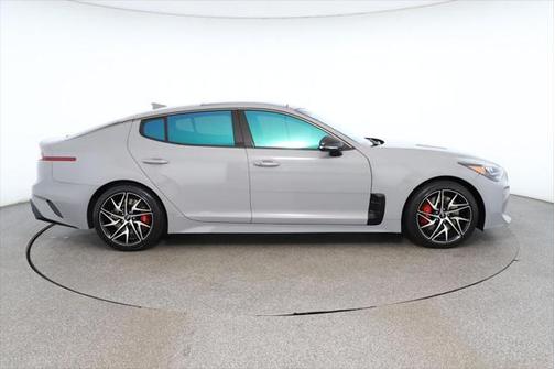 2023 Kia Stinger GT-Line