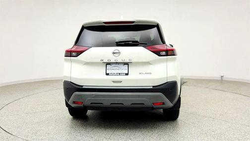Pearl White Tricoat 2021 Nissan Rogue SL