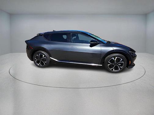 2022 Kia EV6 Wind