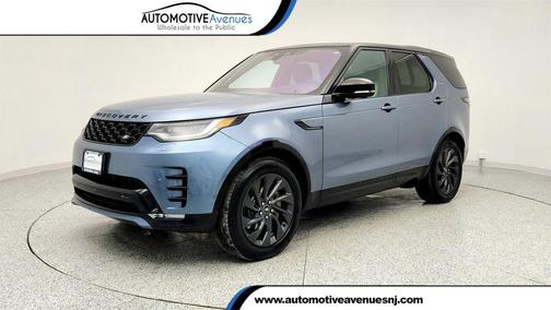 2023 Land Rover Discovery P300 S R-Dynamic