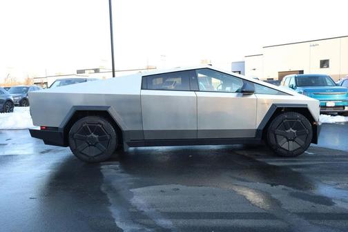 2024 Tesla Cybertruck Cyberbeast