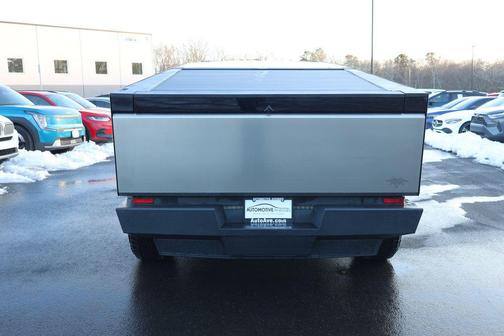 2024 Tesla Cybertruck Cyberbeast