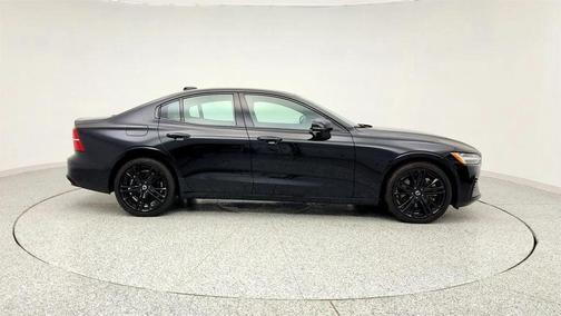 2024 Volvo S60 Recharge Plug-In Hybrid T8 Plus Black Edition