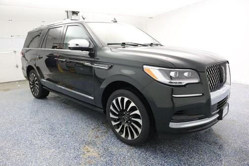 2022 Lincoln Navigator Black Label