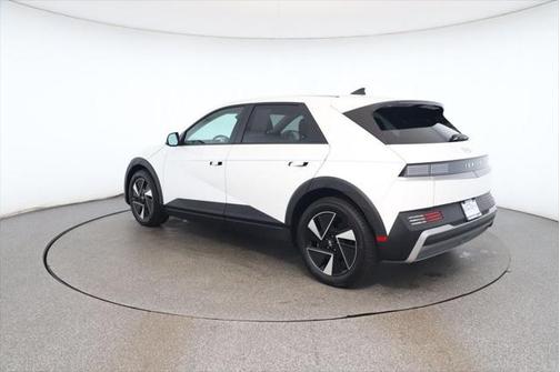 2025 Hyundai IONIQ 5 SE