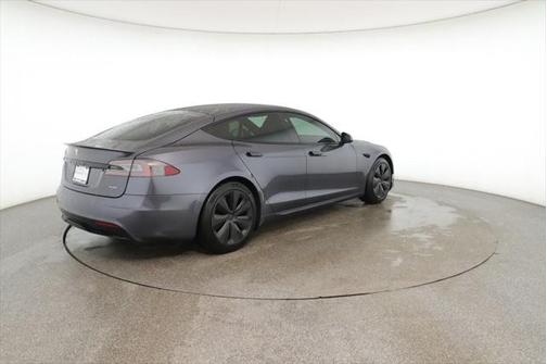 2021 Tesla Model S Plaid