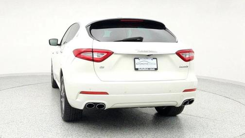 2017 Maserati Levante S