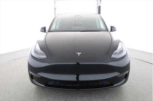 2024 Tesla Model Y Long Range Dual Motor All-Wheel Drive