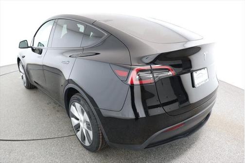 2024 Tesla Model Y Long Range Dual Motor All-Wheel Drive