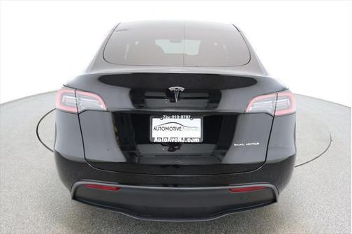 2024 Tesla Model Y Long Range Dual Motor All-Wheel Drive