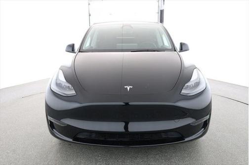 2024 Tesla Model Y Long Range Dual Motor All-Wheel Drive