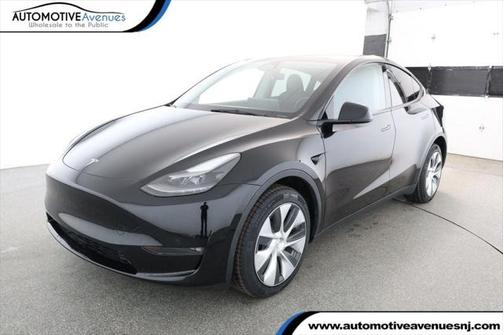 2024 Tesla Model Y Long Range Dual Motor All-Wheel Drive