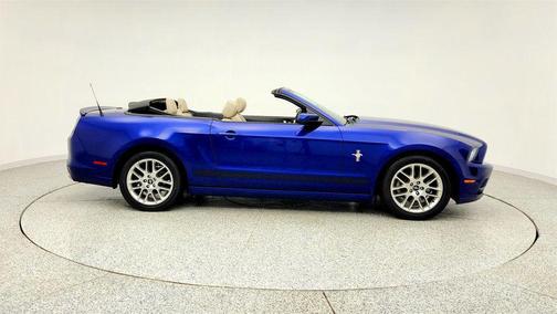 2013 Ford Mustang V6 Premium