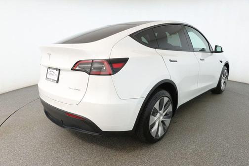 2023 Tesla Model Y Long Range AWD