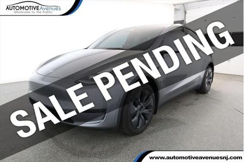 2024 Tesla Model Y Long Range Dual Motor All-Wheel Drive