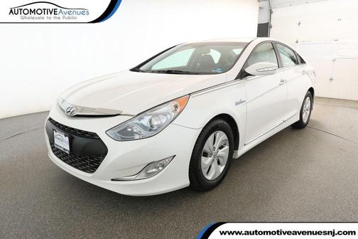 2013 Hyundai SONATA Hybrid Base