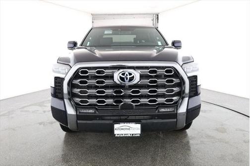 2024 Toyota Tundra Hybrid Platinum
