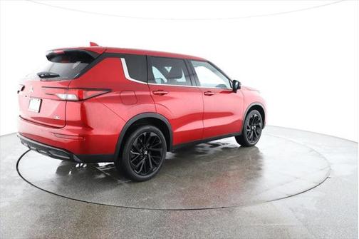 2023 Mitsubishi Outlander SE Black Edition S-AWC