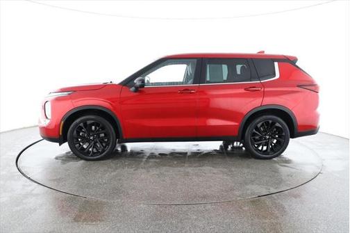 2023 Mitsubishi Outlander SE Black Edition S-AWC