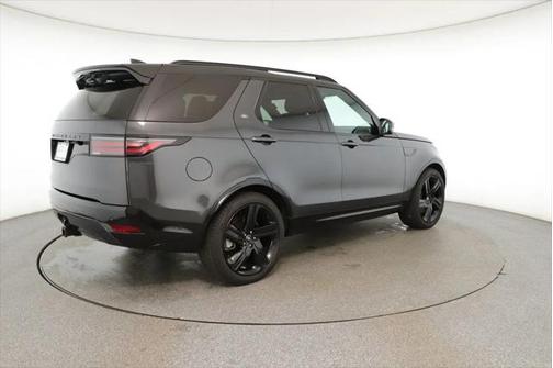 2024 Land Rover Discovery P360 Dynamic SE