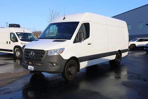 2023 Mercedes-Benz Sprinter 4500 High Roof 4-Cyl Diesel HO