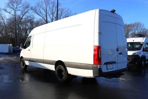 2023 Mercedes-Benz Sprinter 4500 4500 High Roof I4 Diesel HO 170' Extended RWD
