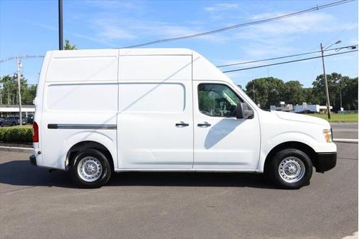 2021 Nissan NV Cargo NV2500 HD S V6