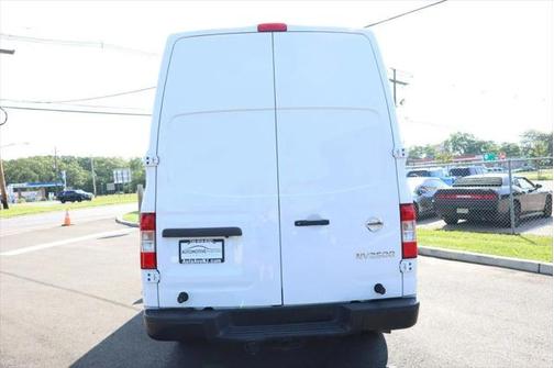 2021 Nissan NV Cargo NV2500 HD S V6