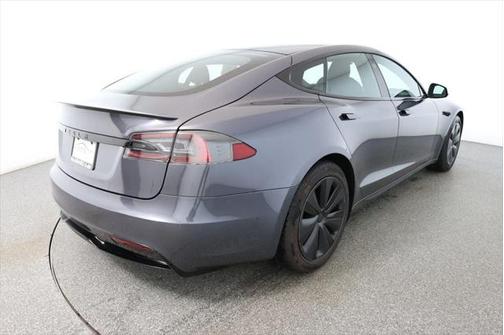 2021 Tesla Model S Plaid