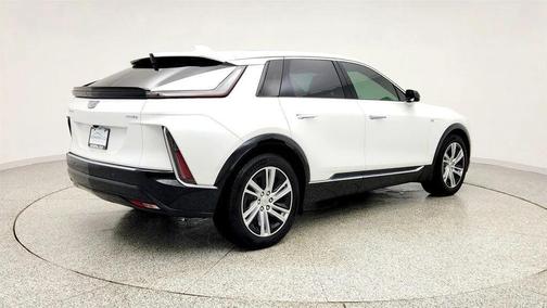 2024 Cadillac LYRIQ Tech