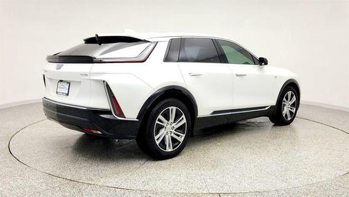 2024 Cadillac LYRIQ Tech