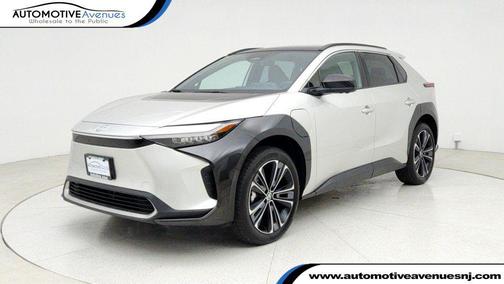 2024 Toyota bZ4X Limited