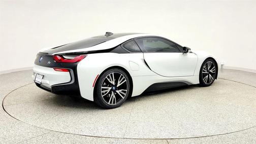 2015 BMW i8 