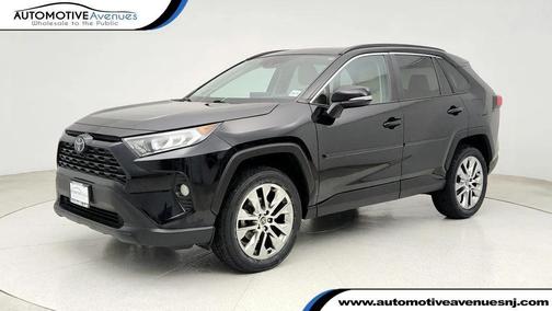 2020 Toyota RAV4 XLE Premium
