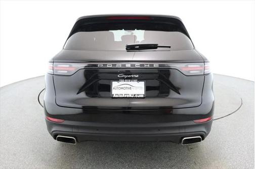 2022 Porsche Cayenne Platinum Edition