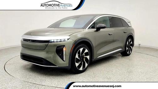 Aurora Green Metallic 2026 Lucid Gravity Grand Touring